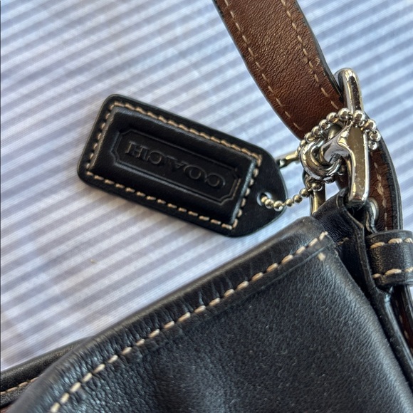 Vintage Coach Dark Brown Leather Bucket Purse - Picture 4 of 6